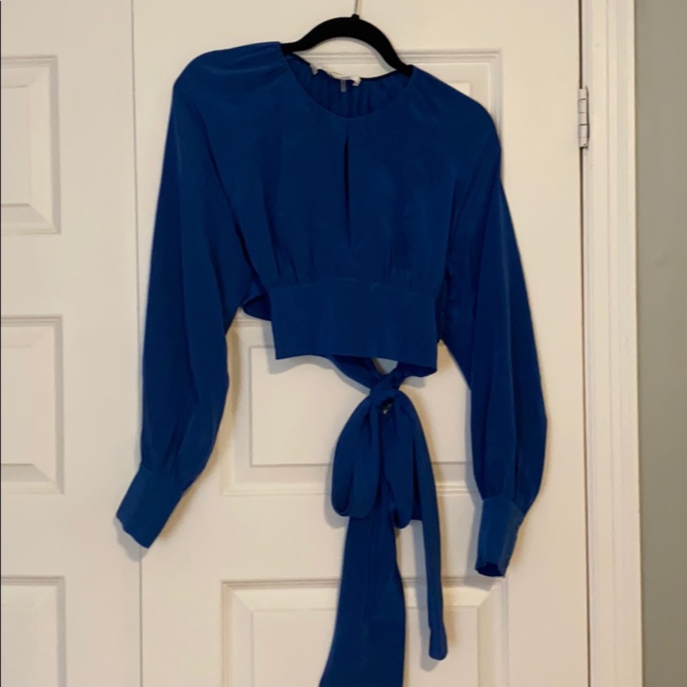 NWOT; DVF crop blouse; tie back